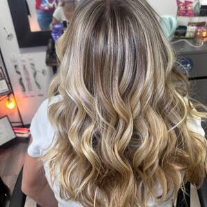 Pin5 blonde balayage back view 4 1200x1500