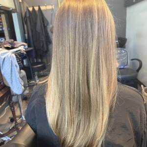 Pin5 blonde straight back view 9 1200x1500