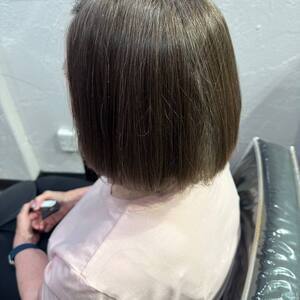 Pin5 bronde straight bob back view 2 1200x1500