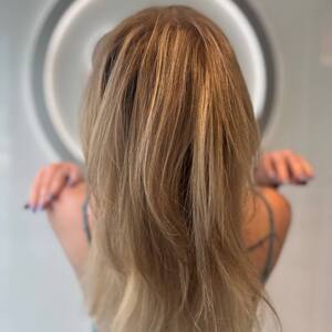 Pin5 bronde straight back view salon lofts 3 1200x1500