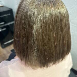 Pin5 bronde straight bob back view 1200x1500