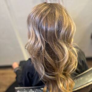 Pin5 bronde wavy back view 41 1200x1500