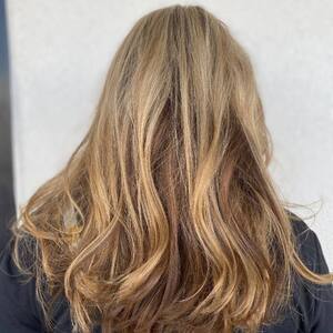 Pin5 bronde wavy back view 4 1200x1500