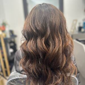 Pin5 bronde wavy back view 35 1200x1500
