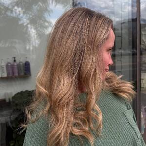 Pin5 bronde wavy side view 1200x1500