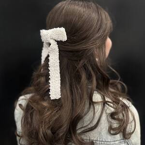 Pin5 brunette curly half up bow back 2 1200x1500