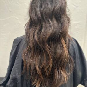 Pin5 brunette balayage wavy back view 1200x1500