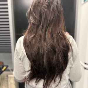 Pin5 brunette long straight back view 1200x1500