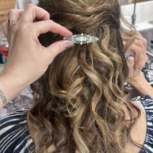 Pin5 brunette half up clip detail 1200x1500