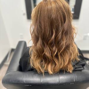 Pin5 brunette wavy back view 13 1200x1500