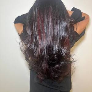 Pin5 copper burgundy wavy back view arms up 1200x1500