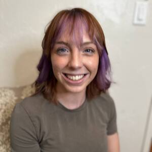 Pin5 copper purple bob woman portrait 2 1200x1500