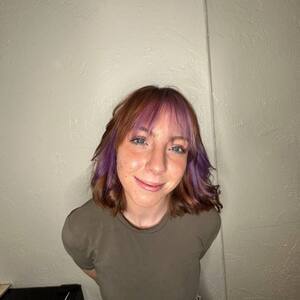 Pin5 copper purple bob woman portrait 1200x1500
