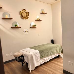 Warm  inviting massage studio 3