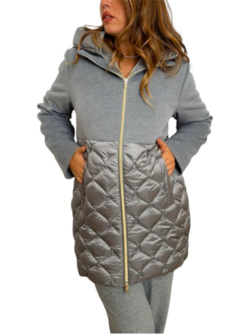 Piumino imbottito corto con dettagli trapuntati amore EMME MARELLA | 2525486092010