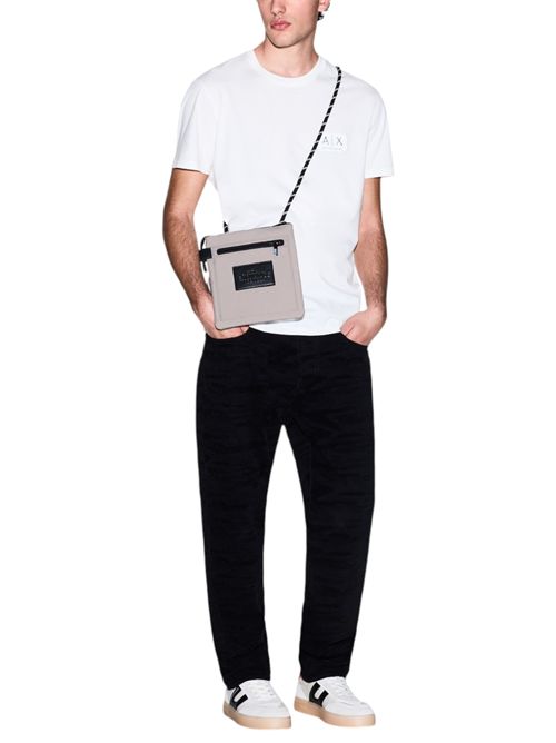 T-Shirt Regular Fit con patch logo ARMANI EXCHANGE | XM002178-AF12308U0009