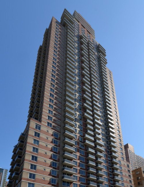 Riverbank West Apartments The Skyscraper Center