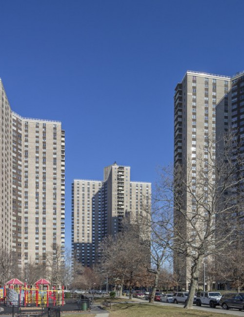 Co-op City Building 14 - The Skyscraper Center