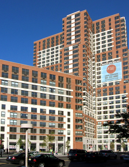 Grove Pointe The Skyscraper Center