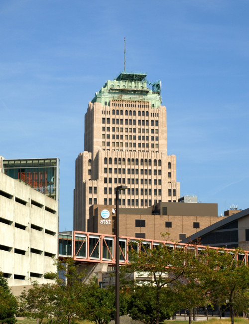 AT&T Huron Road Building - The Skyscraper Center