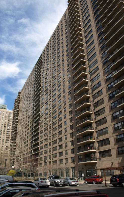 Lincoln Towers Apartments I & VI The Skyscraper Center