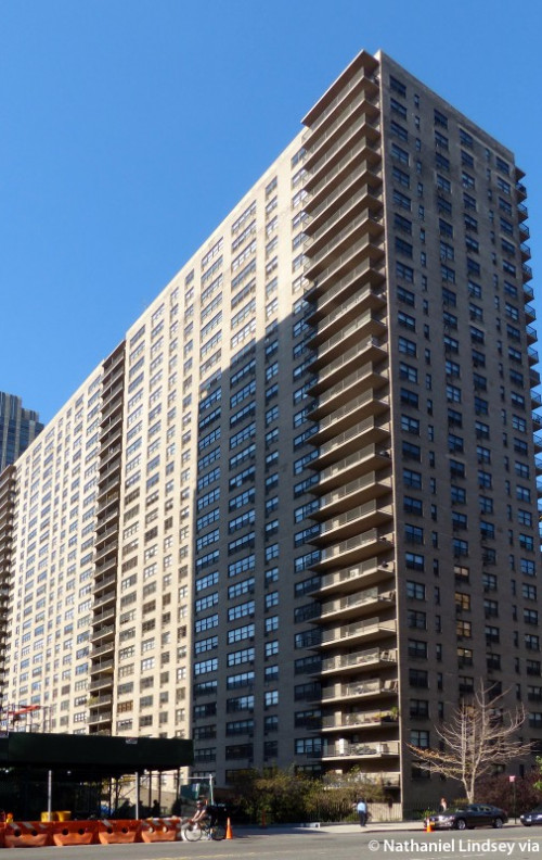 Lincoln Towers Apartments V The Skyscraper Center
