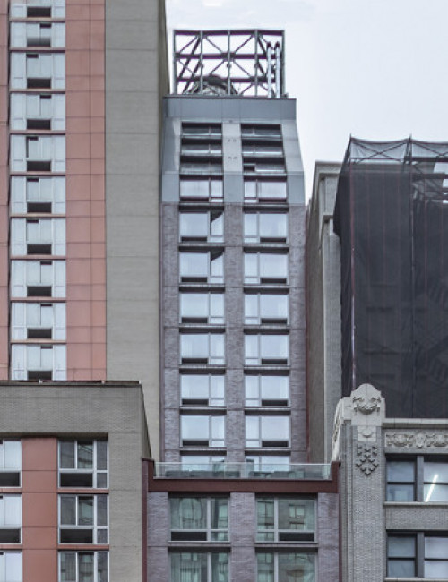 Staypineapple New York The Skyscraper Center