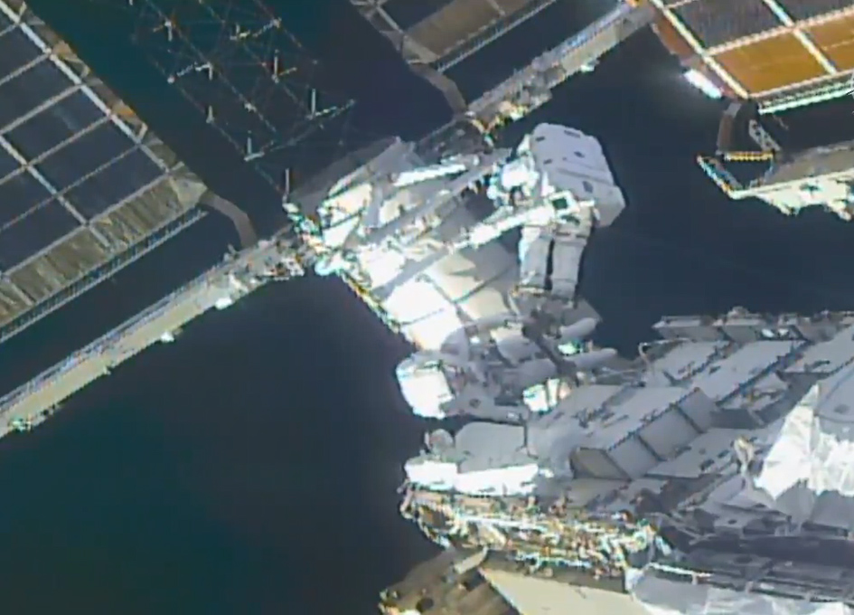 ISS Astronauts Conclude Spacewalk