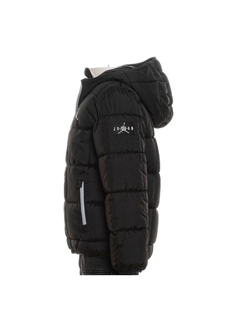 Giubbino Jordan Essential Midweight Puffer Nero Ragazzi JORDAN | Giubbini | 95F009-023