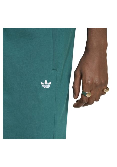 Adidas Originals Trefoil Essentials Regular Fleece Pants Rich Green Men ADIDAS ORIGINALS | Pants | KV9315-