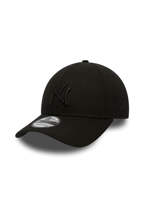Cappello New Era 9FORTY NY Yankees Essential Nero Nero Unisex NEW ERA | Cappelli | 80468932-