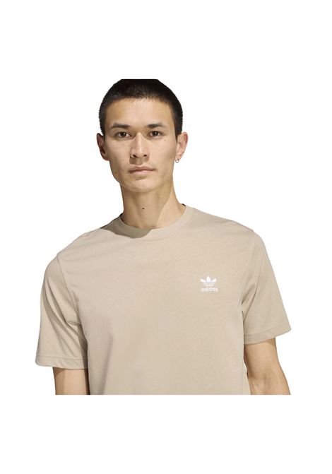 Adidas Originals Trefoil Essentials Tee Stone Khaki Men ADIDAS ORIGINALS | T-shirt | KE1189-