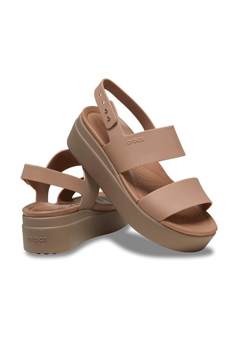 Sandali Crocs Brooklyn Low Wedge con Cinturino Latte Marrone Donna CROCS | Sandali | 206453-LTMU