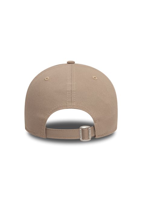 New Era 9FORTY NY Yankees League Essential Cap Light Brown Unisex NEW ERA | Caps | 60471457-