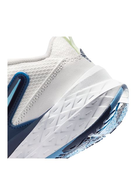 Scarpe Nike Team Hustle D 12 Bianco Blu Bambini NIKE | Sneakers | HF6280-104