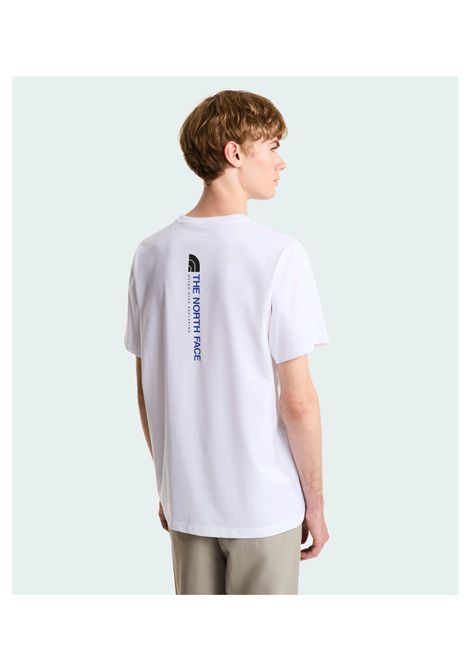 T-shirt The North Face Vertical Regular Graphic Bianco Uomo THE NORTH FACE | T-shirt | NF0A8GV1-FN4