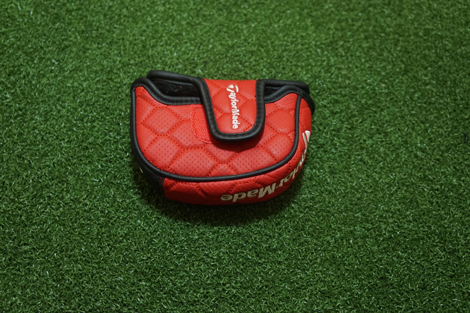 New Taylor Made OS Half Mallet Golf Putter Headcover Head Cover