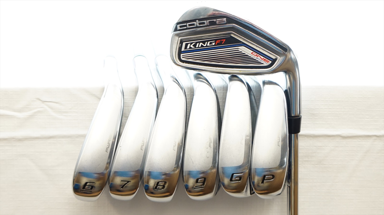 COBRA KING F7 ONE LENGTH IRON SET REGULAR FLEX STEEL 5GW, PW 0779636