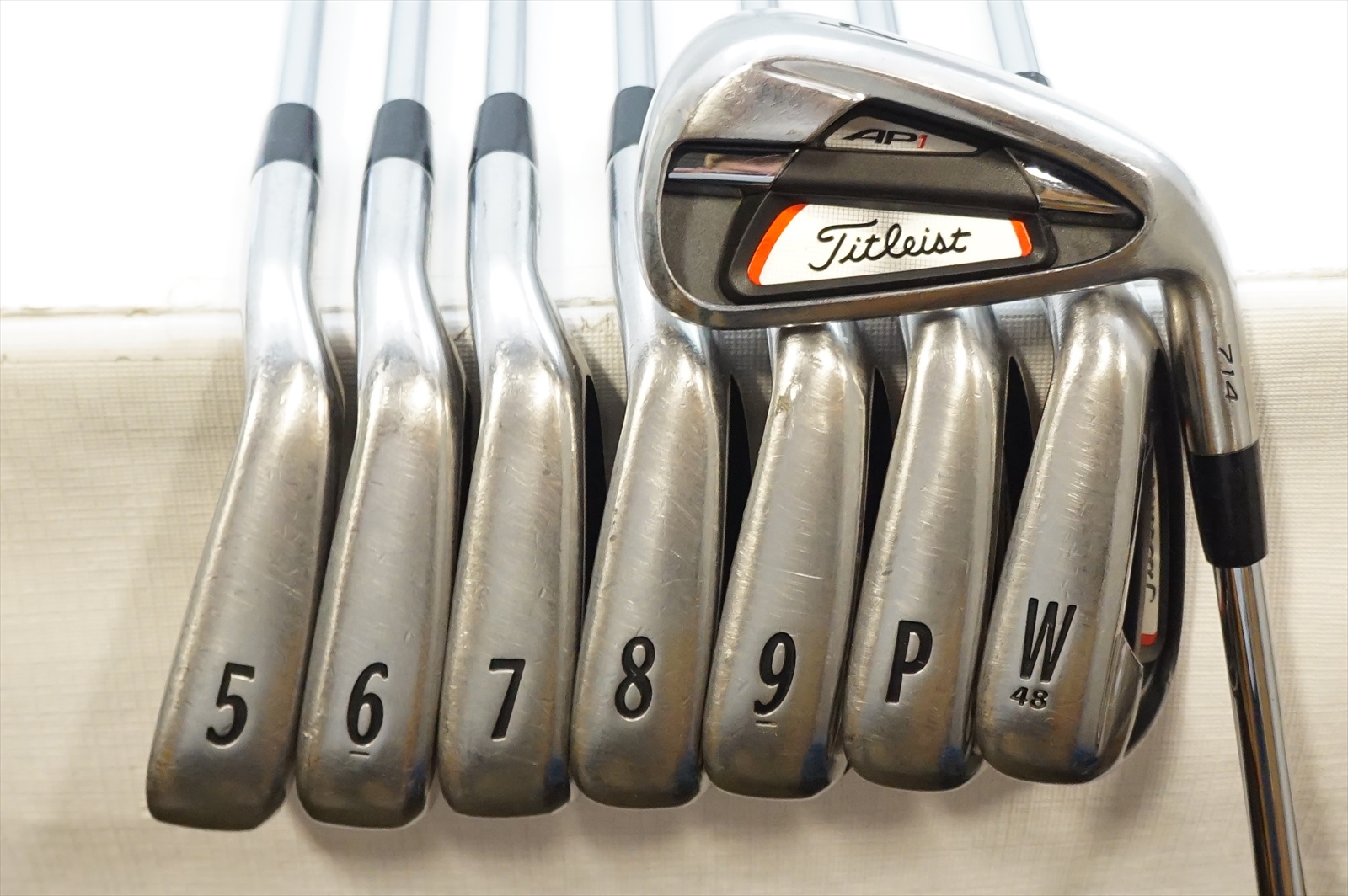 titleist ap1 equivalent