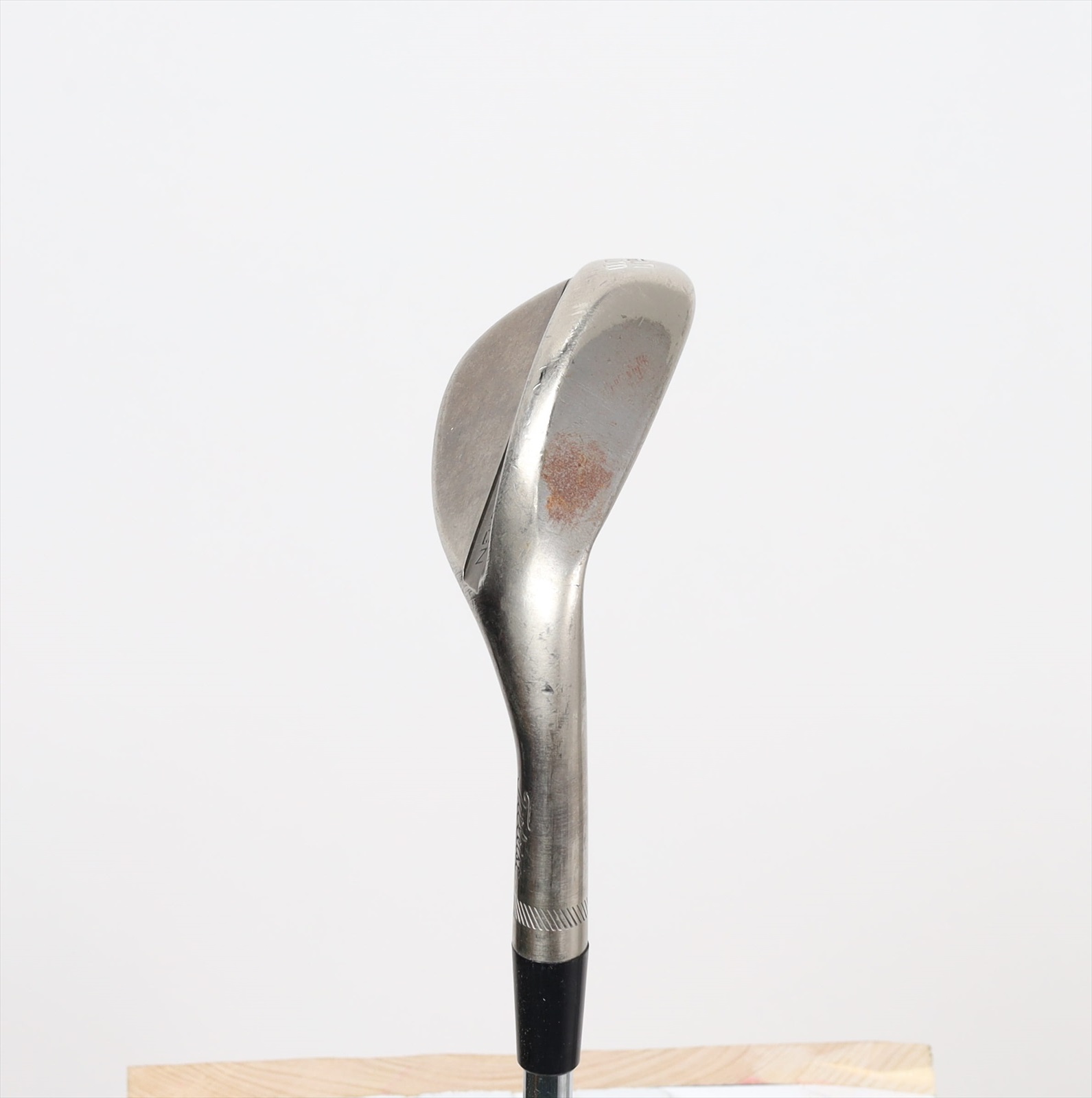 Titleist Vokey Sm8 Brushed Steel Wedge 58°-12 D-Grind Stock