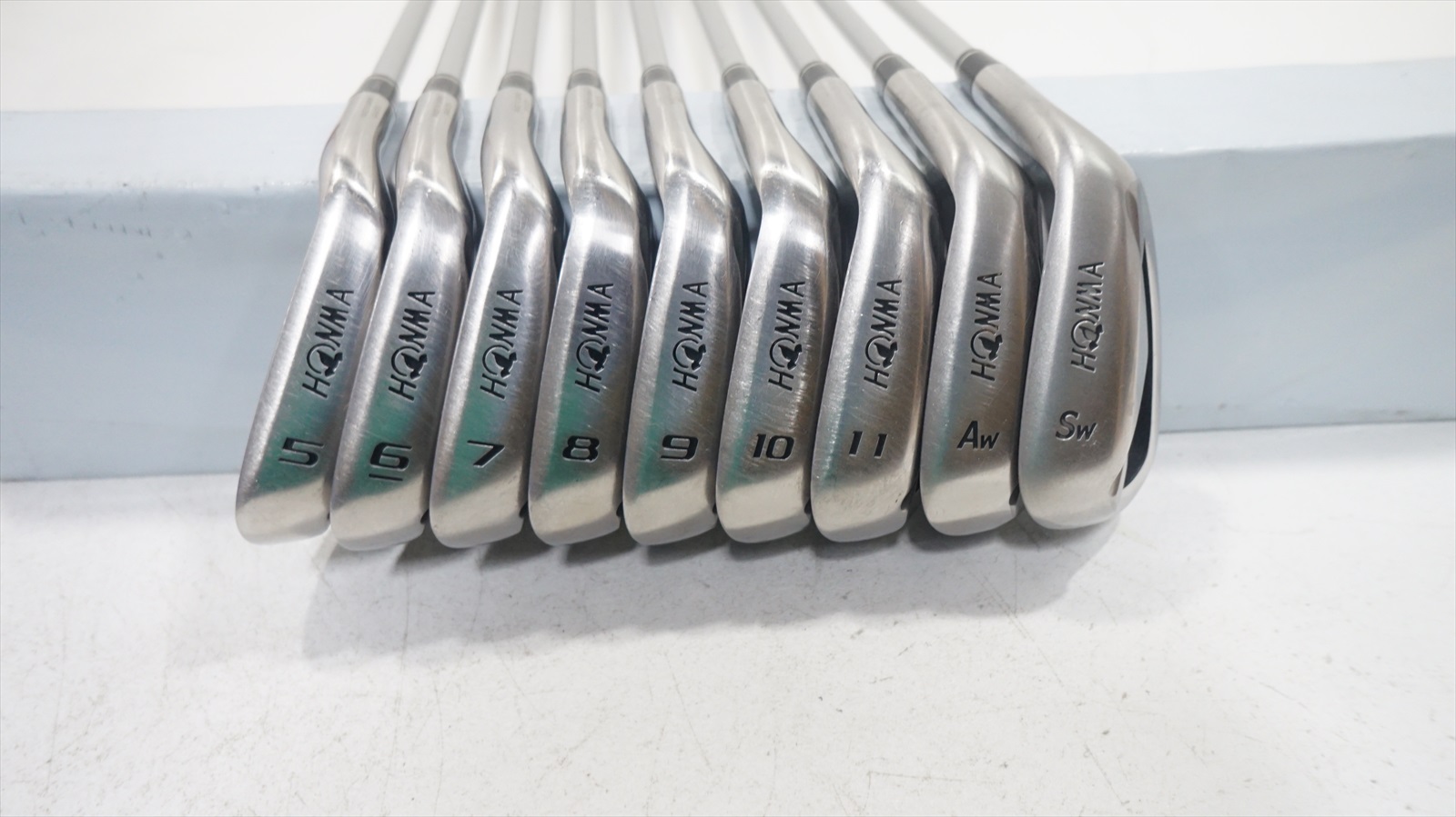 Honma Be Zeal 525 Iron Set 5-Pw, Gw, Aw, Sw Regular 1168666