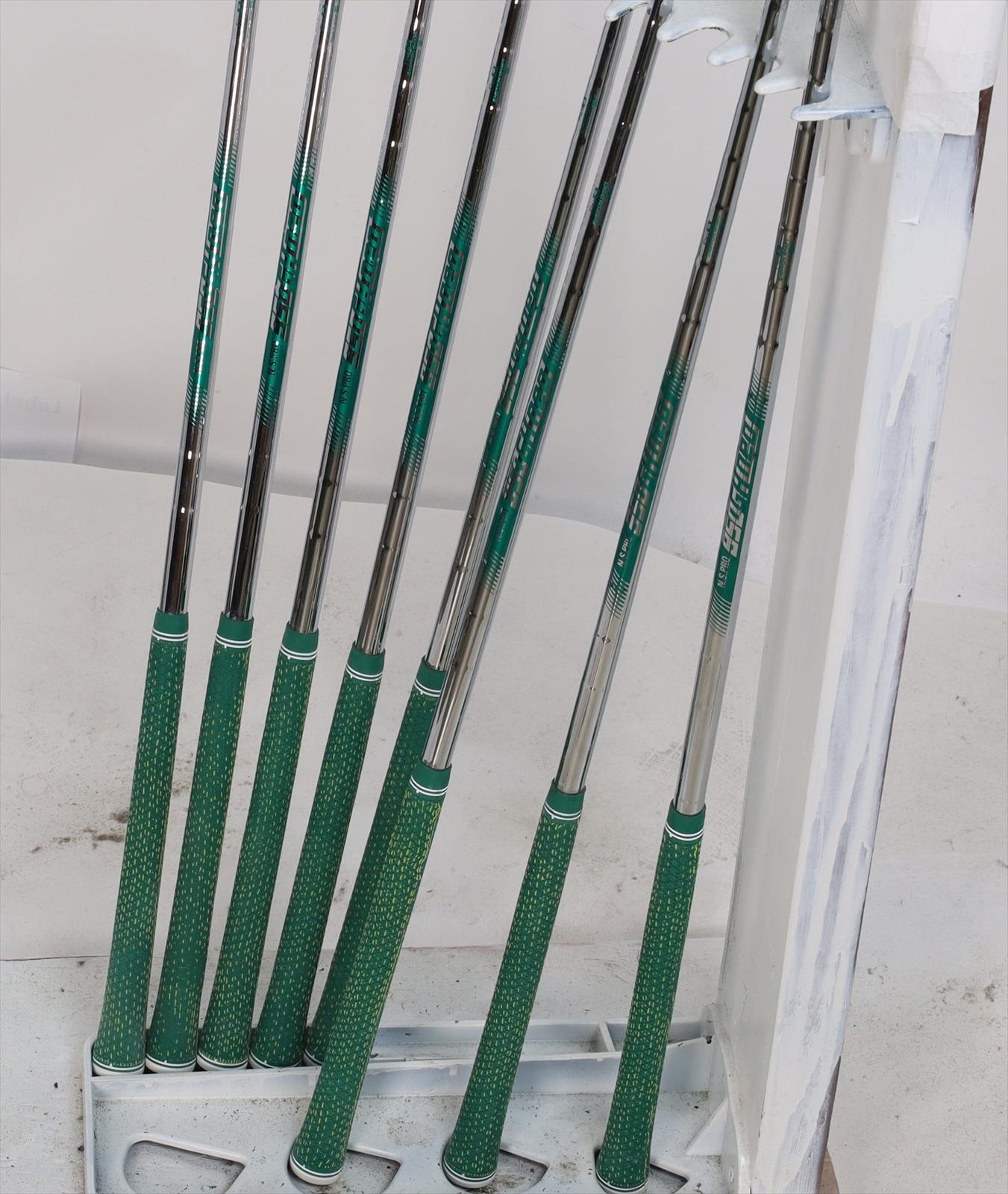 Callaway Apex Pro 24 Iron Set 4-Pw, Aw Stiff N.S. Pro 950Gh Neo
