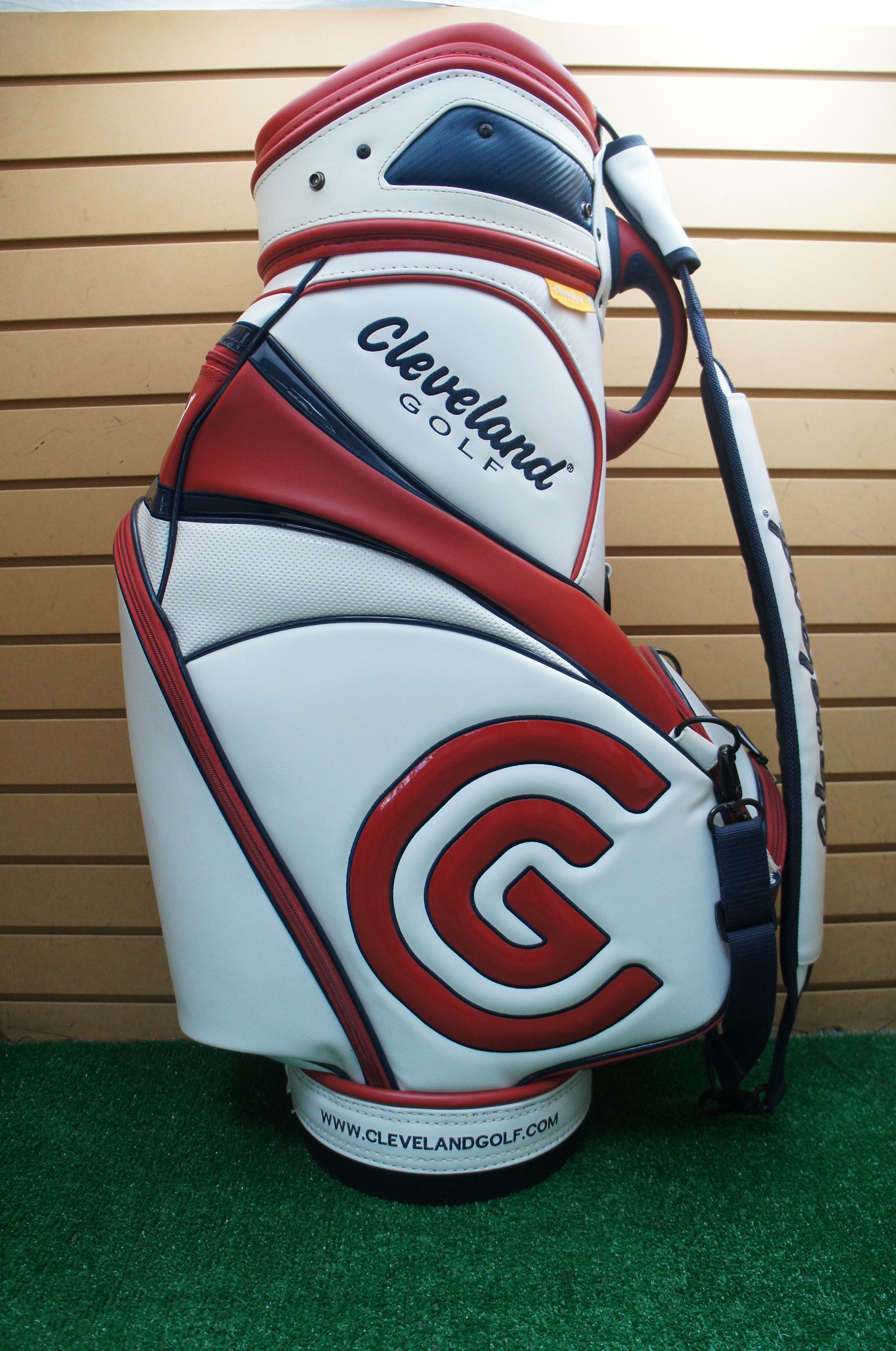 MINT Cleveland Golf 10" Tour Staff Bag 6Dividers Red/White/Blue 253989