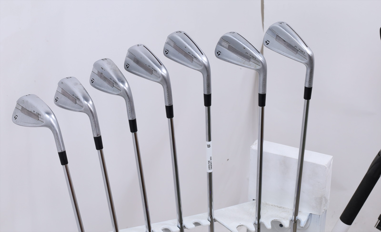 Taylormade P790 2023 Iron Set 4-Pw Stiff Dynamic Gold S300 Steel