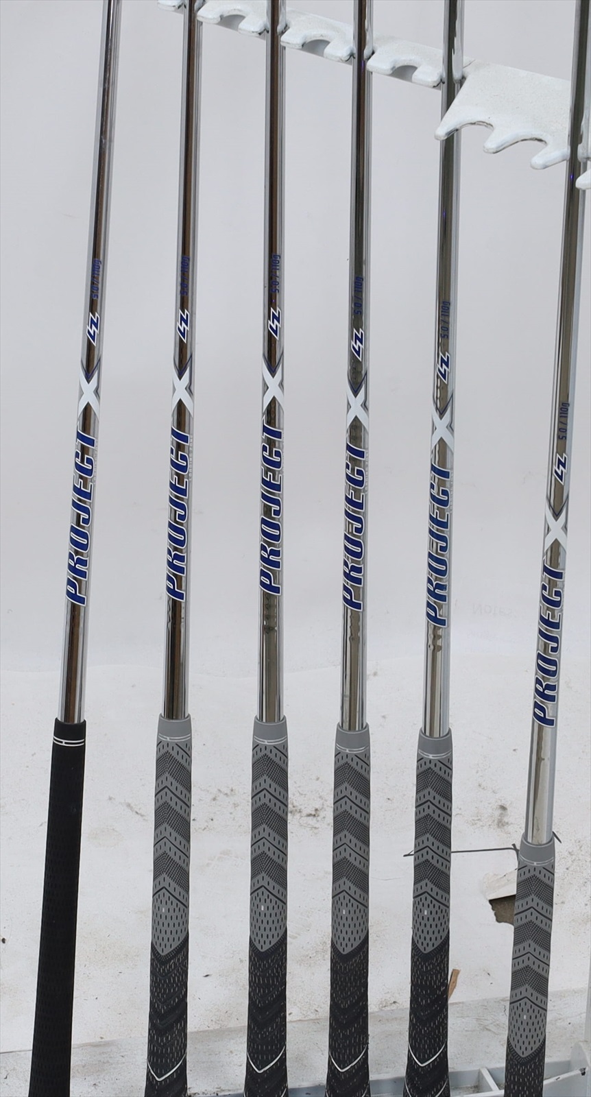 Ping G400 White Dot Iron Set 6-Pw, Gw Regular Project X Lz 110 5.0