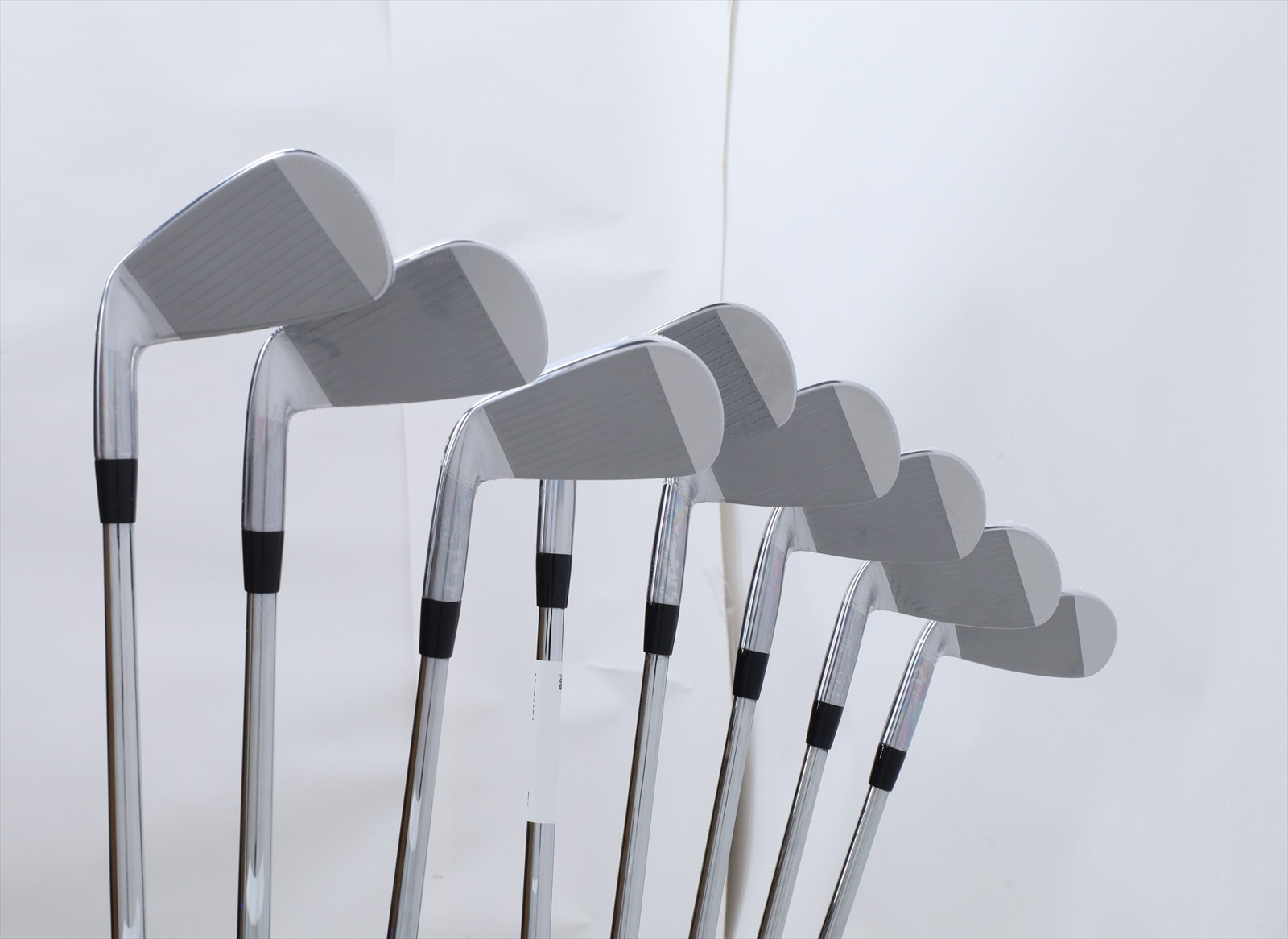 Mizuno Pro 243 Iron Set 4-Pw, Gw Regular N.S. Pro Modus 3 Tour 120