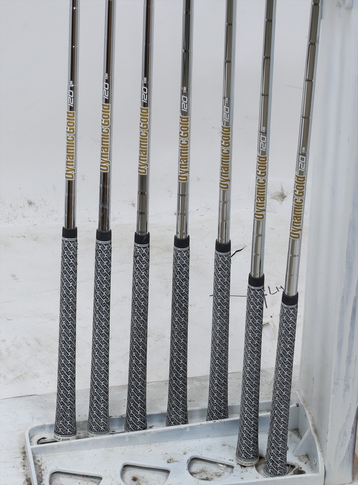Mizuno 243/S3 Combo Iron Set 4-Pw Extra Stiff Dynamic Gold 120
