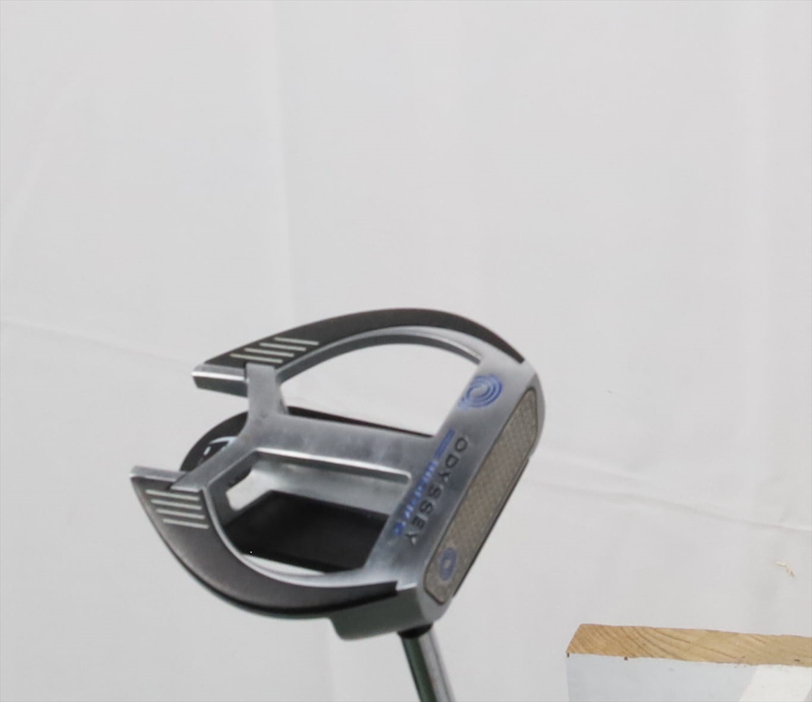 Odyssey Works 2-Ball Fang Versa 35