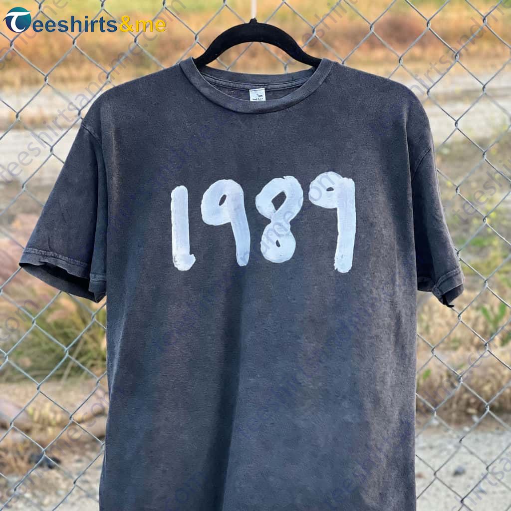 1989 Album Taylor Retro T-shirt, Swiftie Gift, Taylor’s Version Tee