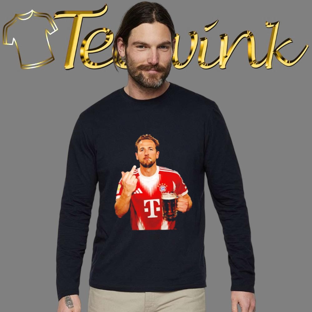 Harry Kane Bayern Munich beer middle finger 2026 photo shirt image 2 Harry Kane Bayern Munich beer middle finger 2026 photo shirt image 2
